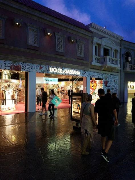 dolce gabbana outlet vegas|dolce and gabbana discount clothing.